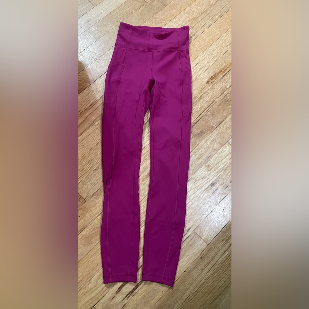 Lululemon pink / magenta yoga pants size 2- EUC